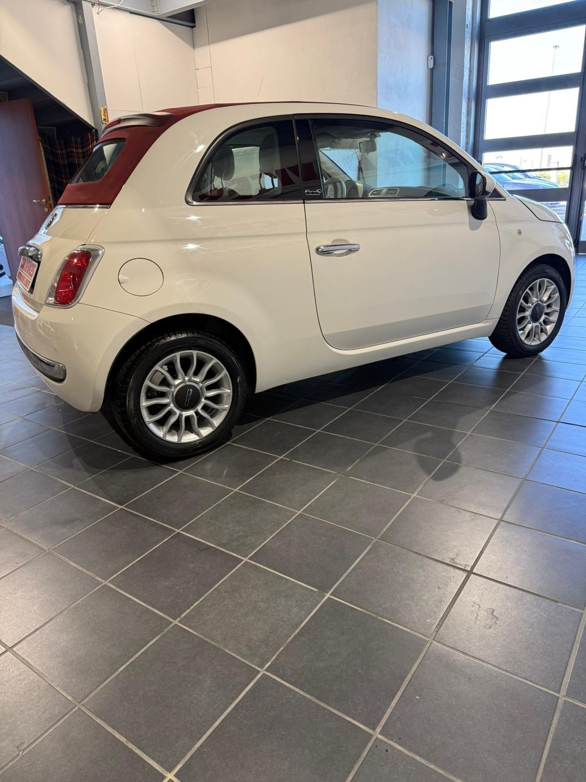 Fiat 500 C 0.9 TwinAir Turbo Lounge