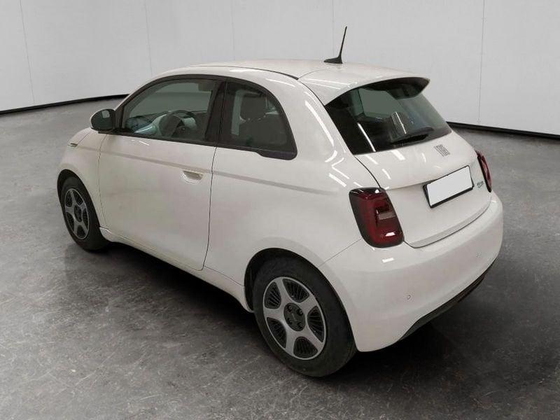 FIAT 500 500e 42 kWh Passion