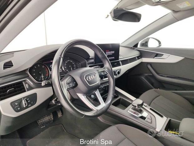 Audi A4 Avant 40 g-tron S tronic Business Adv...