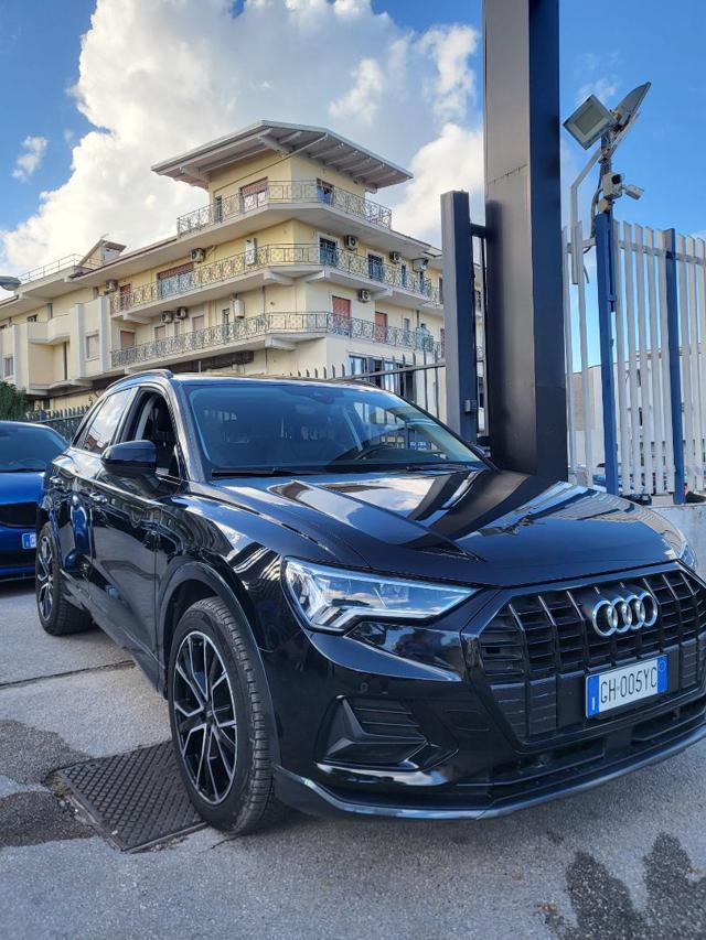 AUDI Q3 35 TDI S tronic