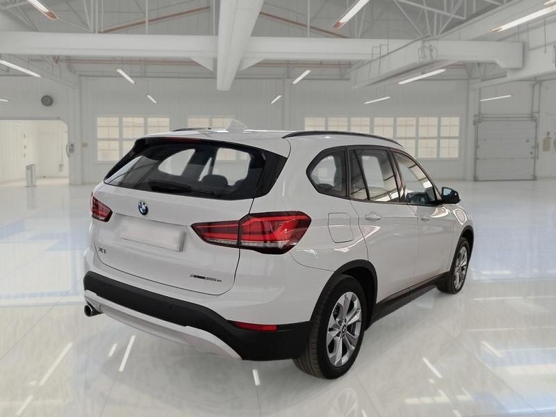 BMW X1 xDrive 25e Business Advantage automatico