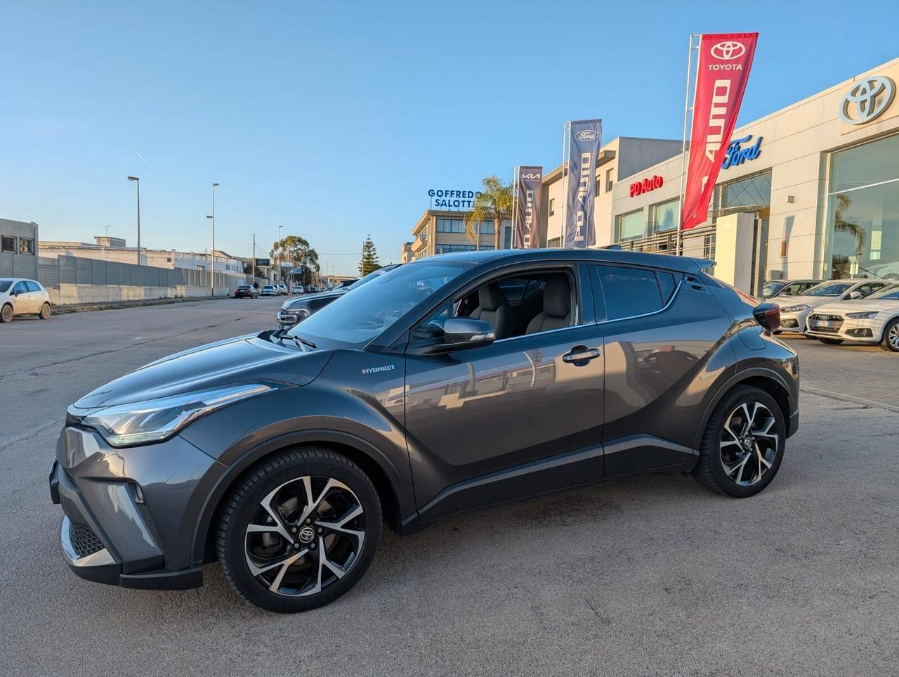 Toyota C-HR 2.0 Hybrid E-CVT Trend