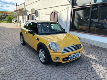 Mini Cooper 1.6 D BELLISSIMA INTROVABILE GIALLA IDONEA PER NEOPATENTATI. PERMUTABILE