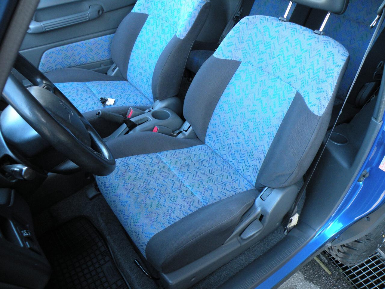 Toyota RAV 4 2.0i 16V cat 3 porte