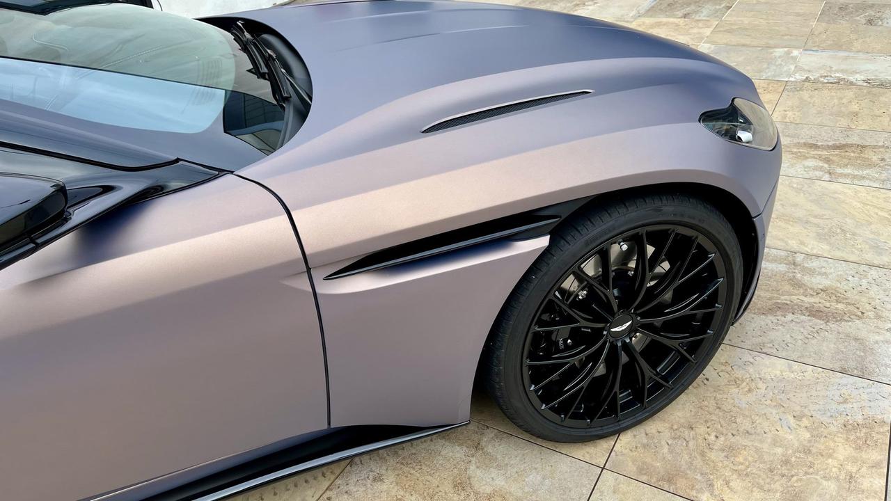 ASTON MARTIN DB11 Volante 4.0 V8 auto