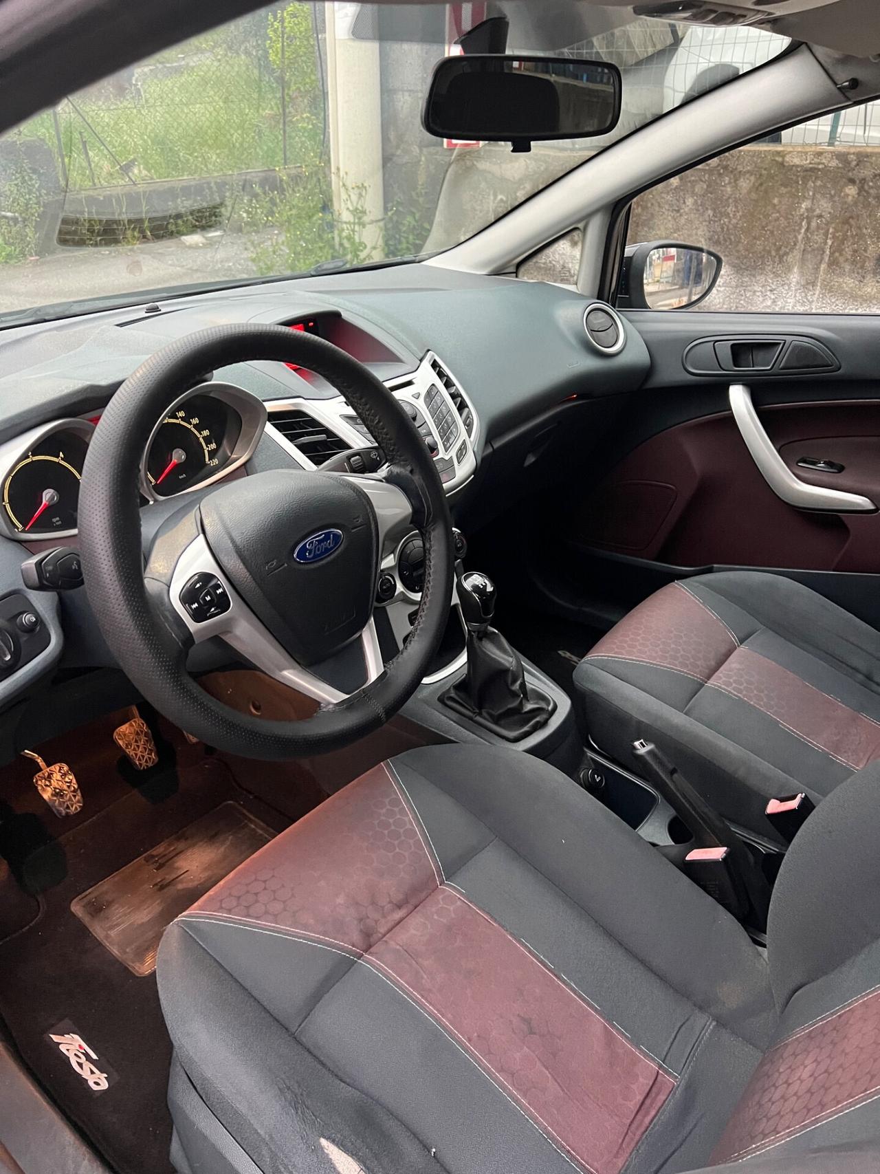 Ford Fiesta 1.4 Diesel 68CV