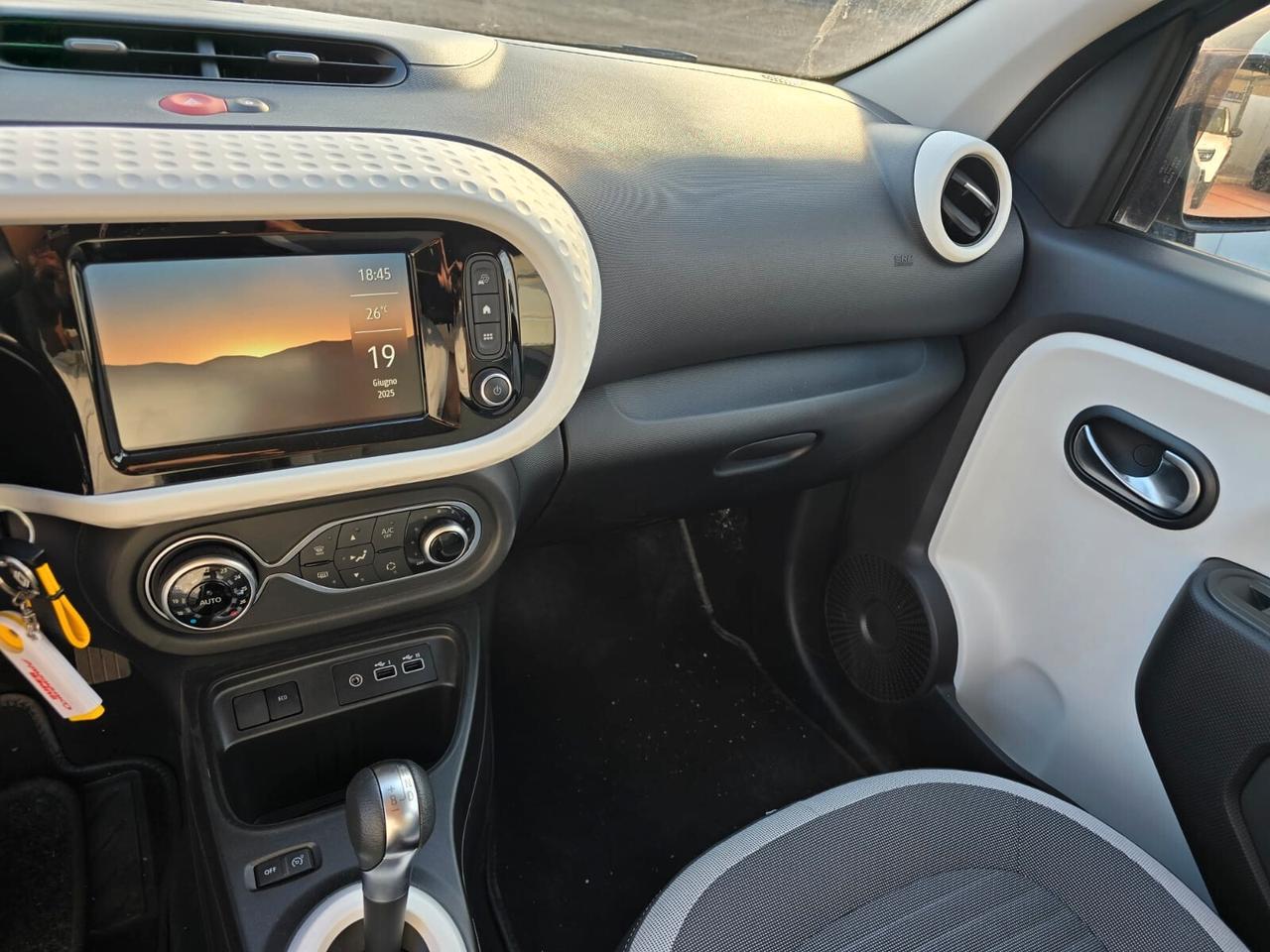 Renault Twingo Electric Urban Night - PARI AL NUOVO -