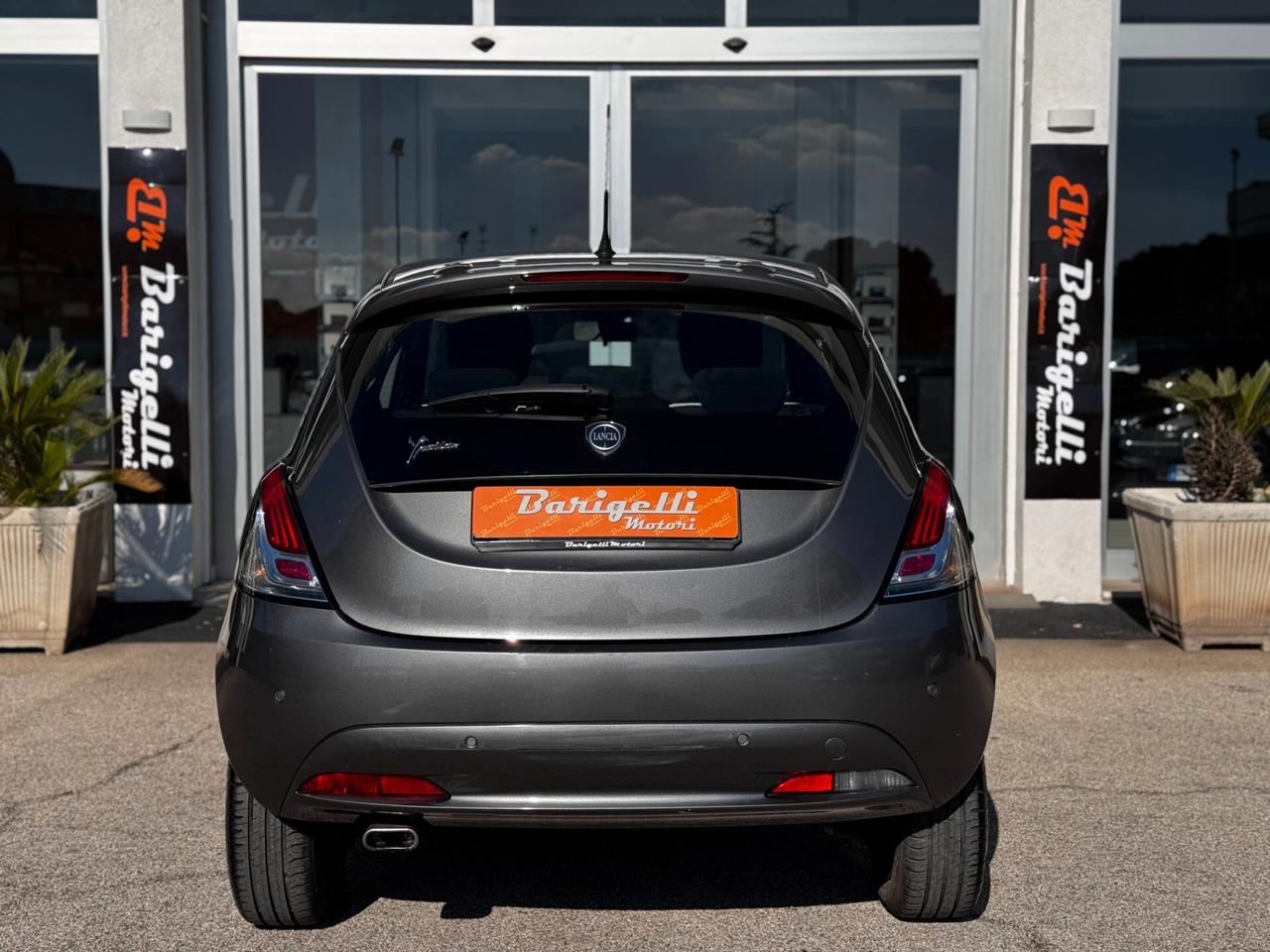 Lancia Ypsilon 1.2 69 CV 5 porte GPL Ecochic Gold