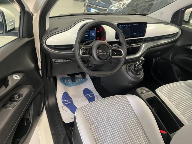FIAT 500 Berlina Hybrid Torino 0 KM!