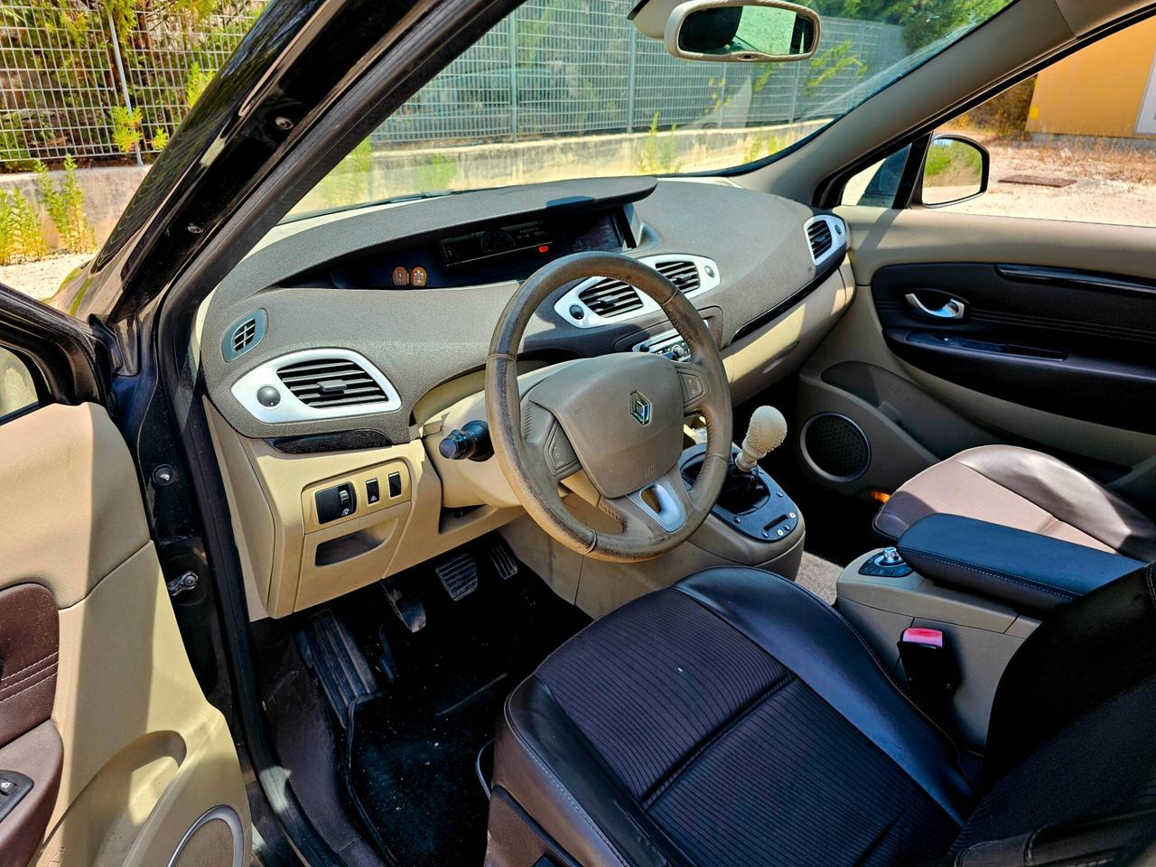 Renault Scenic Scénic X-Mod 1.9 dCi 130CV Dynamique