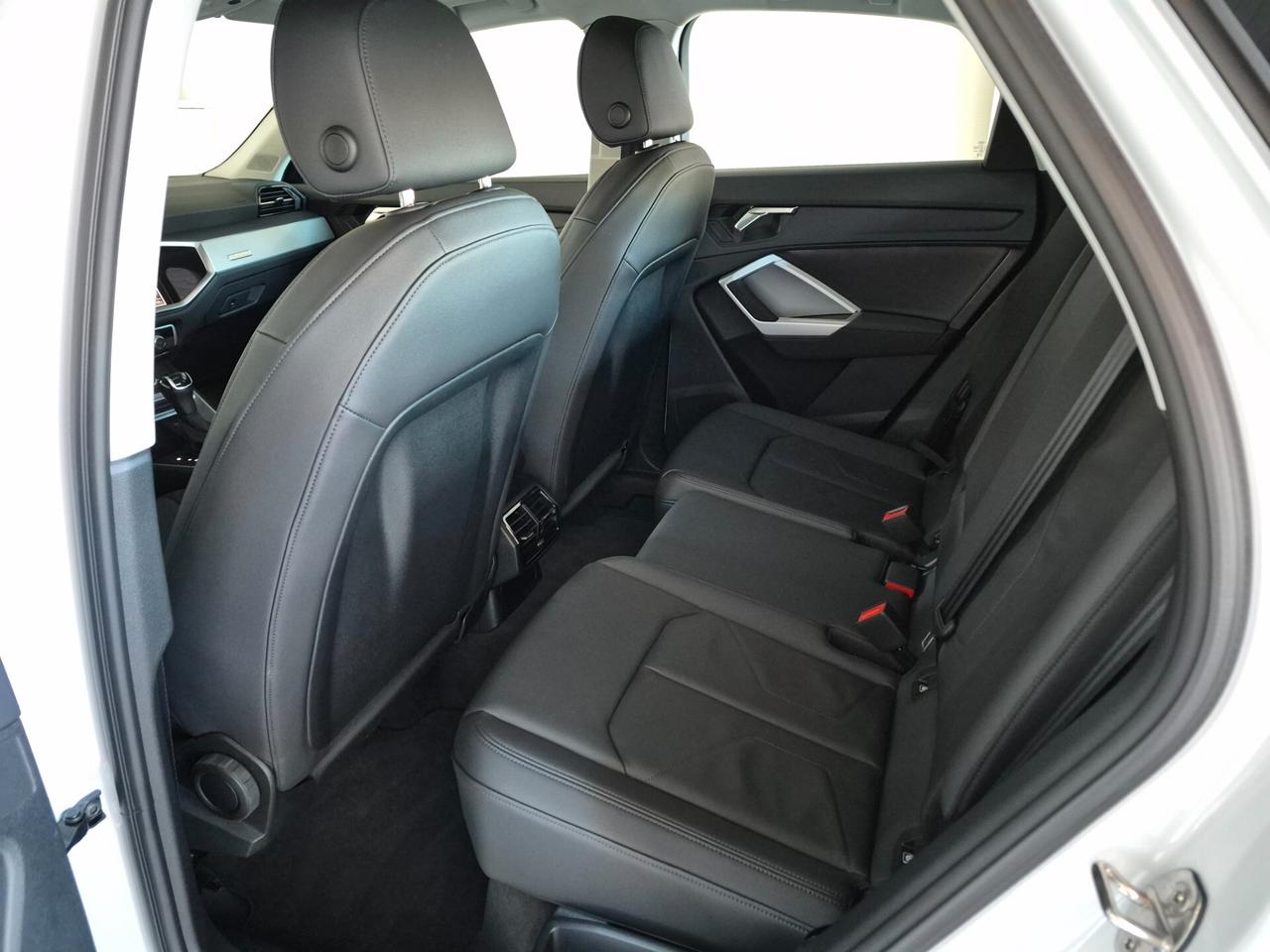 Audi Q3 SPB 35 1.5 TFSI S TRONIC S LINE TETTO APRIBILE CERCHI 19" CARPLAY LED 360° PELLE NAVI