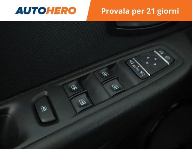 RENAULT Clio TCe 12V 90 CV 5 porte Moschino Zen