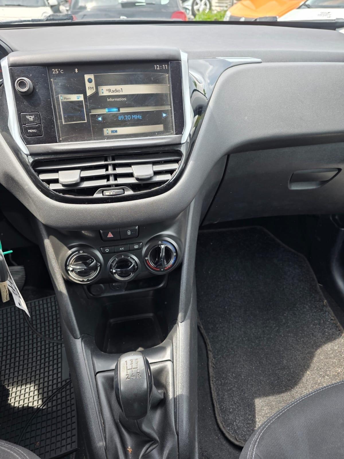Peugeot 208 1.2 VTi 82 CV 3 porte Access