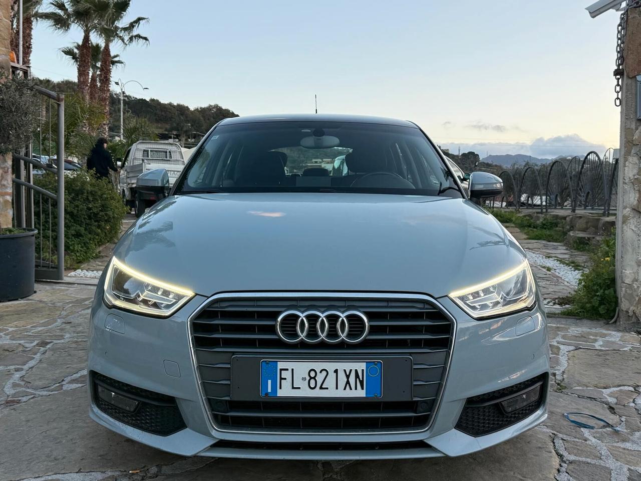 Audi A1 1.6 TDI 116 CV S tronic Sport