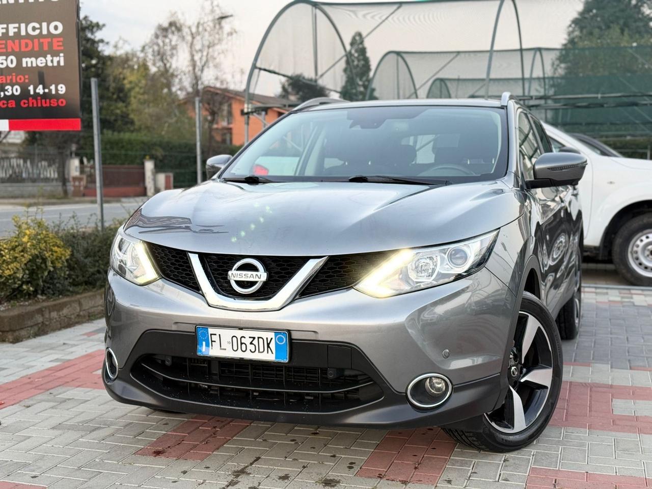 Nissan Qashqai 1.5 dCi 110CV Tekna*TETTO PANORAMICO