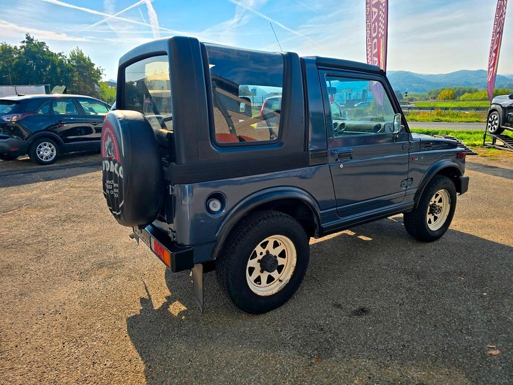 Suzuki SJ 413 SAMURAI SJ413 Cabriolet