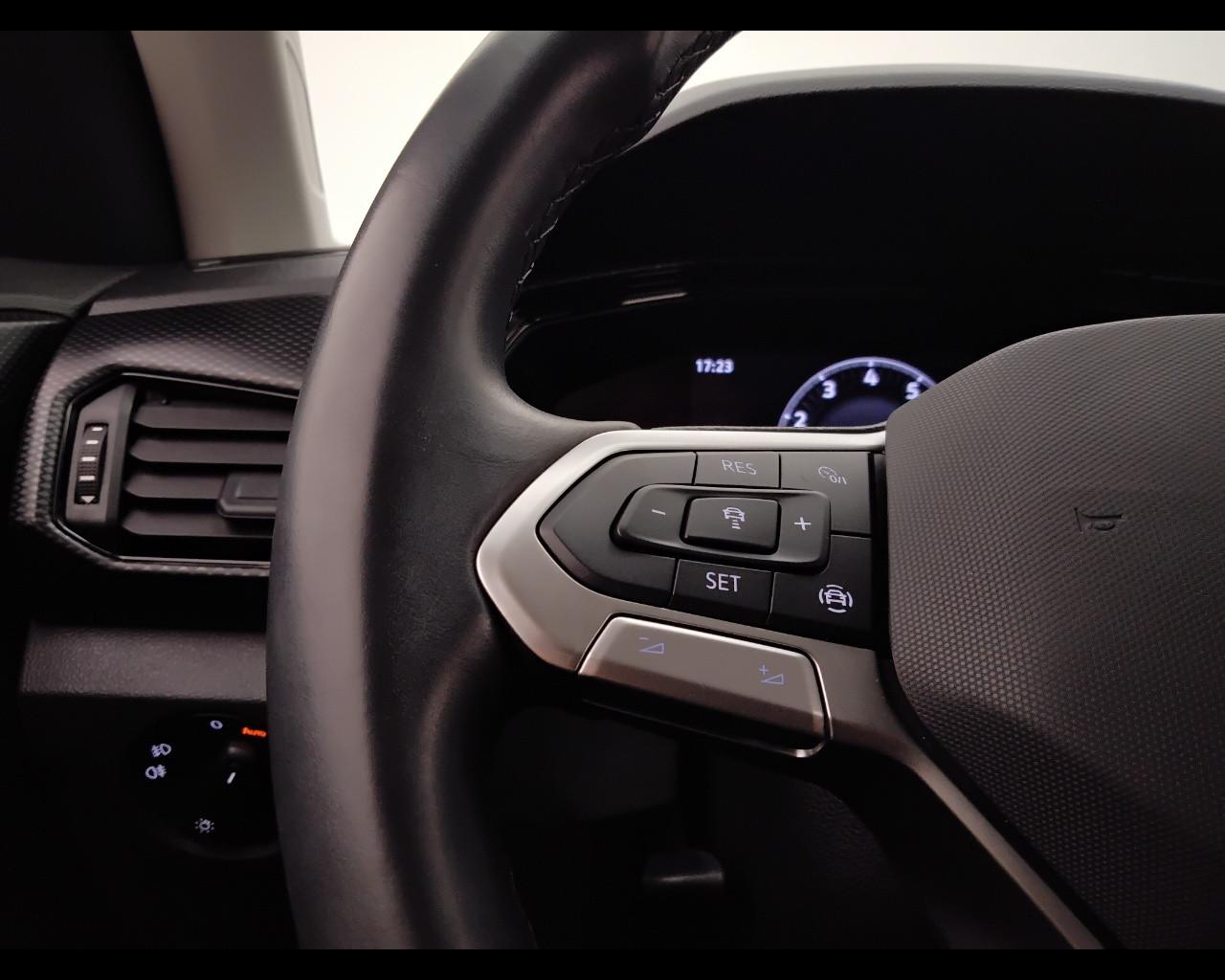 VOLKSWAGEN T-Cross 2019 - T-Cross 1.0 tsi R-LINE 95cv
