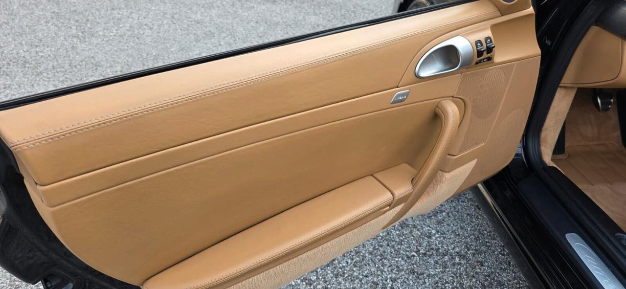 Porsche 911 Carrera Cabriolet