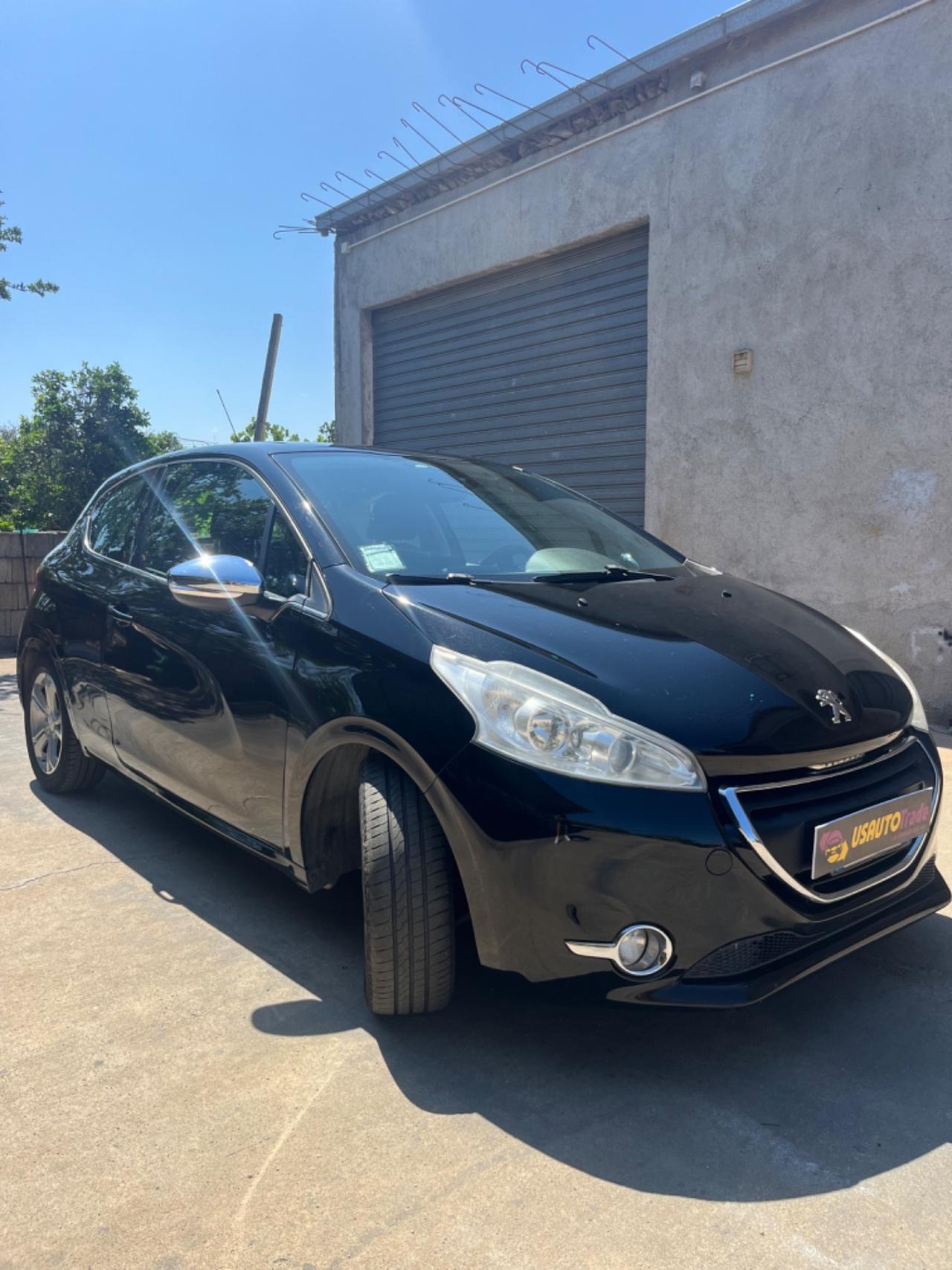 Peugeot 208 1.6 e-HDi 92 CV Stop&Start 5 porte Allure