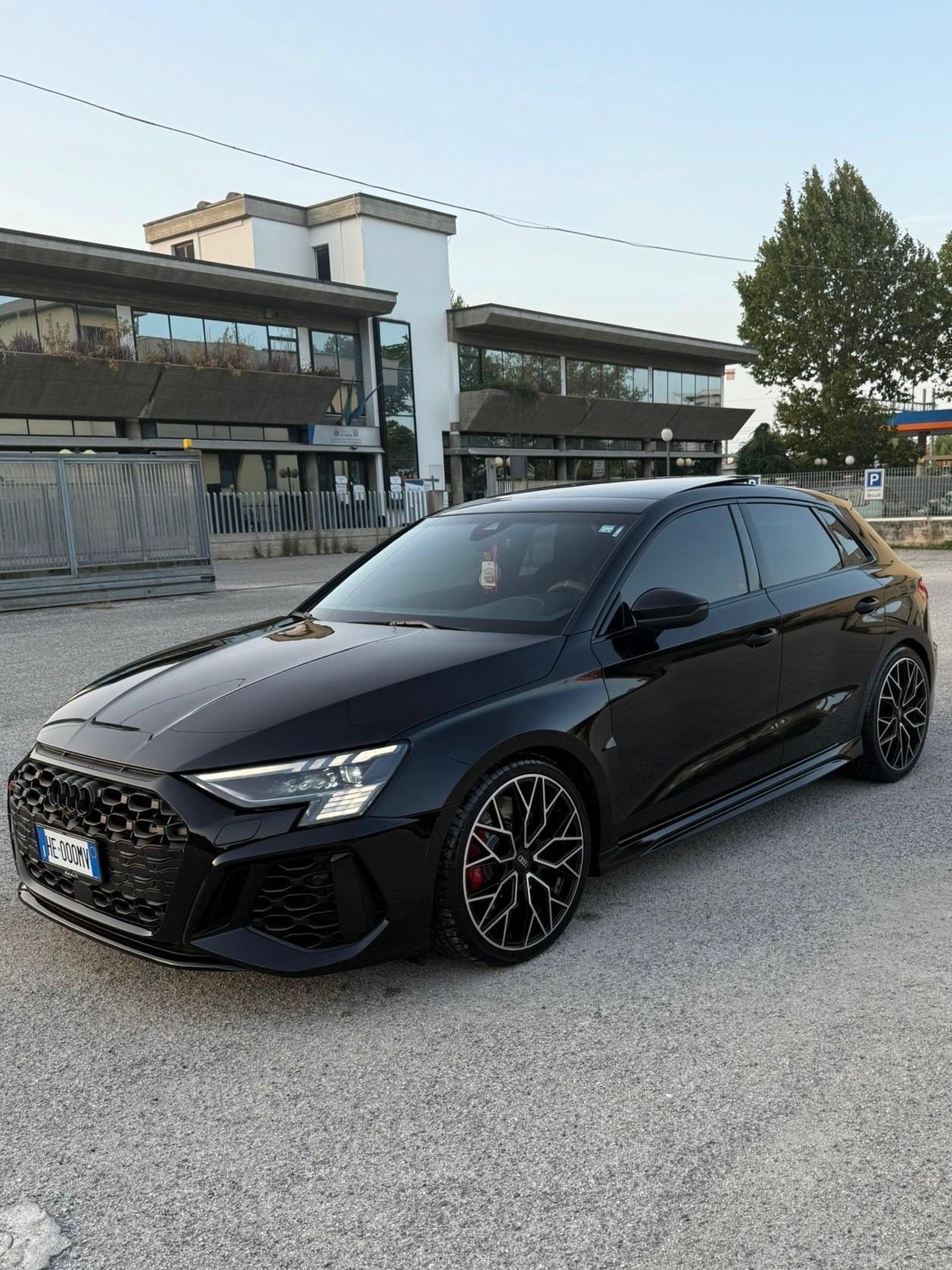 Audi A3 RS3 SPB TFSI quattro S tronic