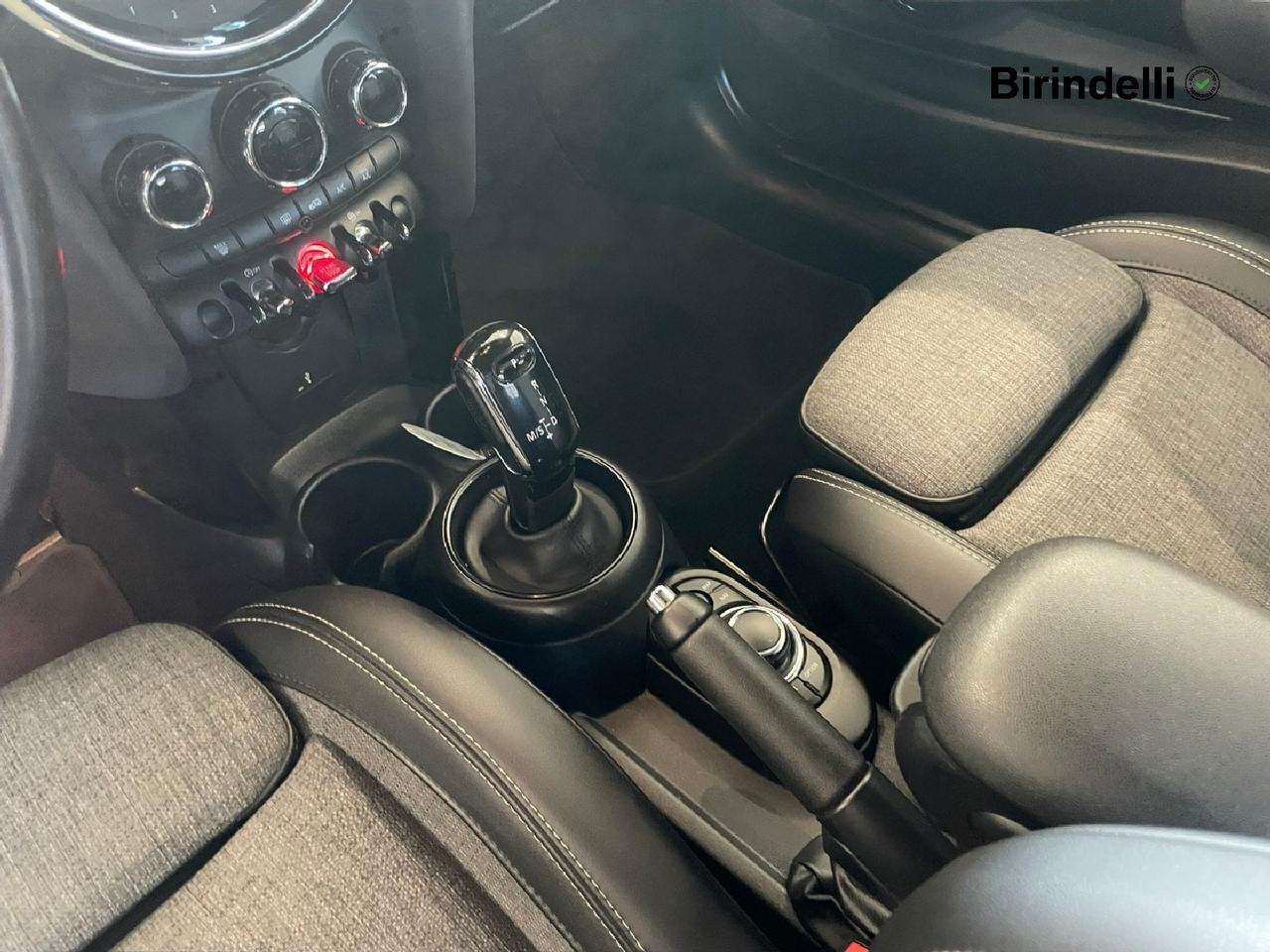 MINI Mini 4ª serie (F56) - Mini 1.5 Cooper Camden Edition