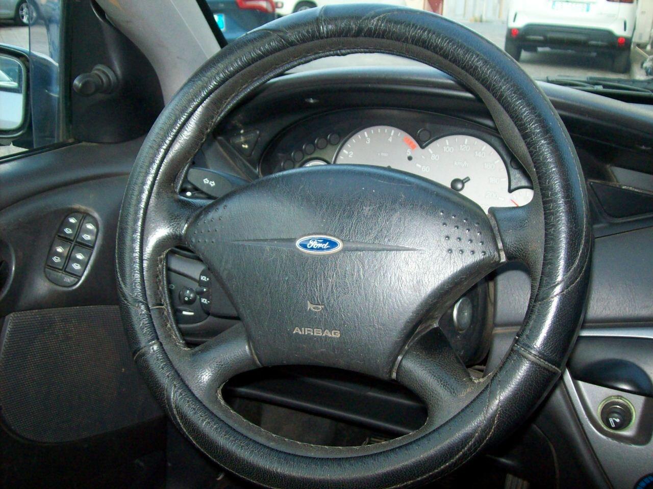 Ford Focus SW 1.8 TDCi 115CV