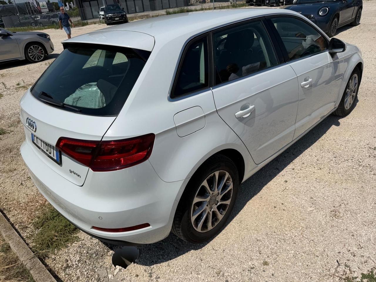 Audi A3 SPB 1.4 TFSI g-tron Ambiente