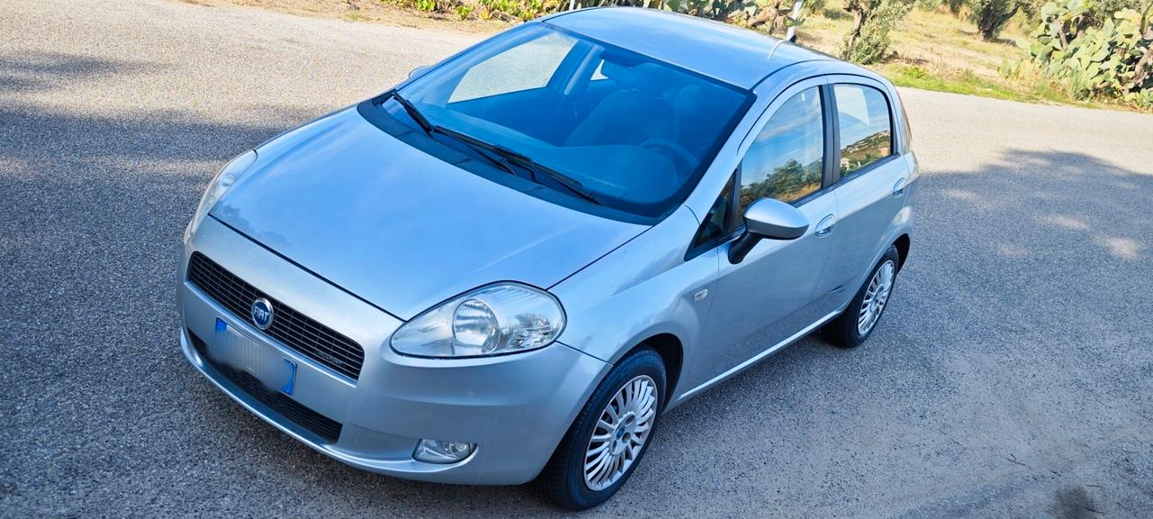 Fiat Grande Punto Grande Punto 1.3 MJT 75 CV 5 porte Active