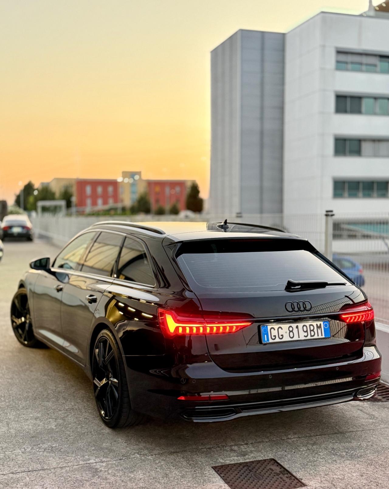 Audi A6 Avant 40 2.0 TDI S tronic Business Design