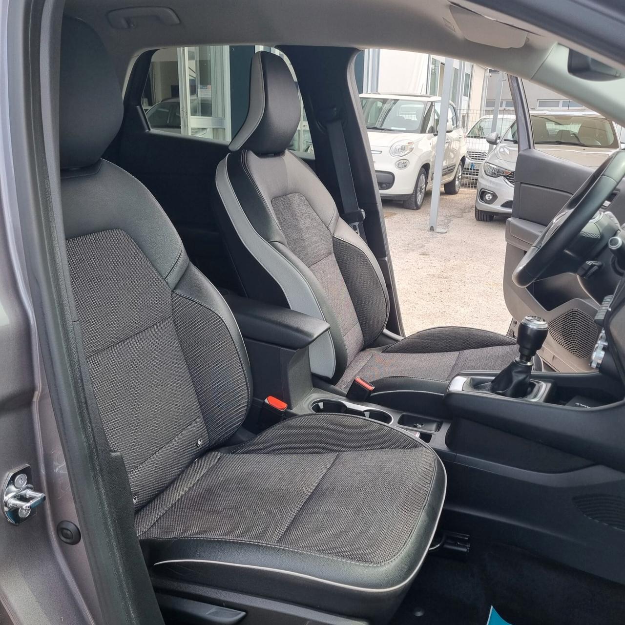 Renault Captur TCe 90 CV RS Line