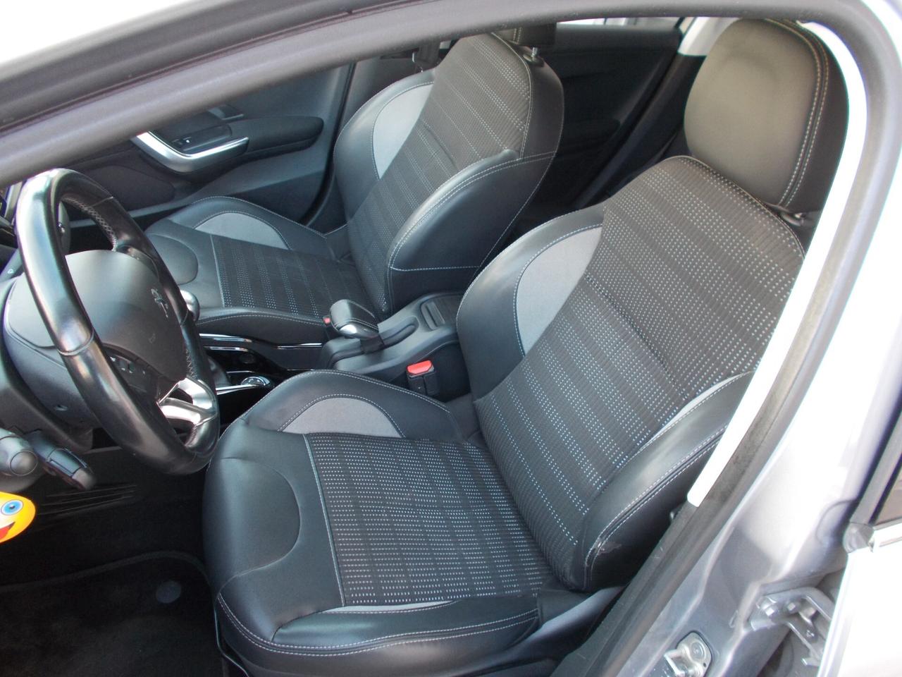 Peugeot 2008 BlueHDi 100 S&S Allure