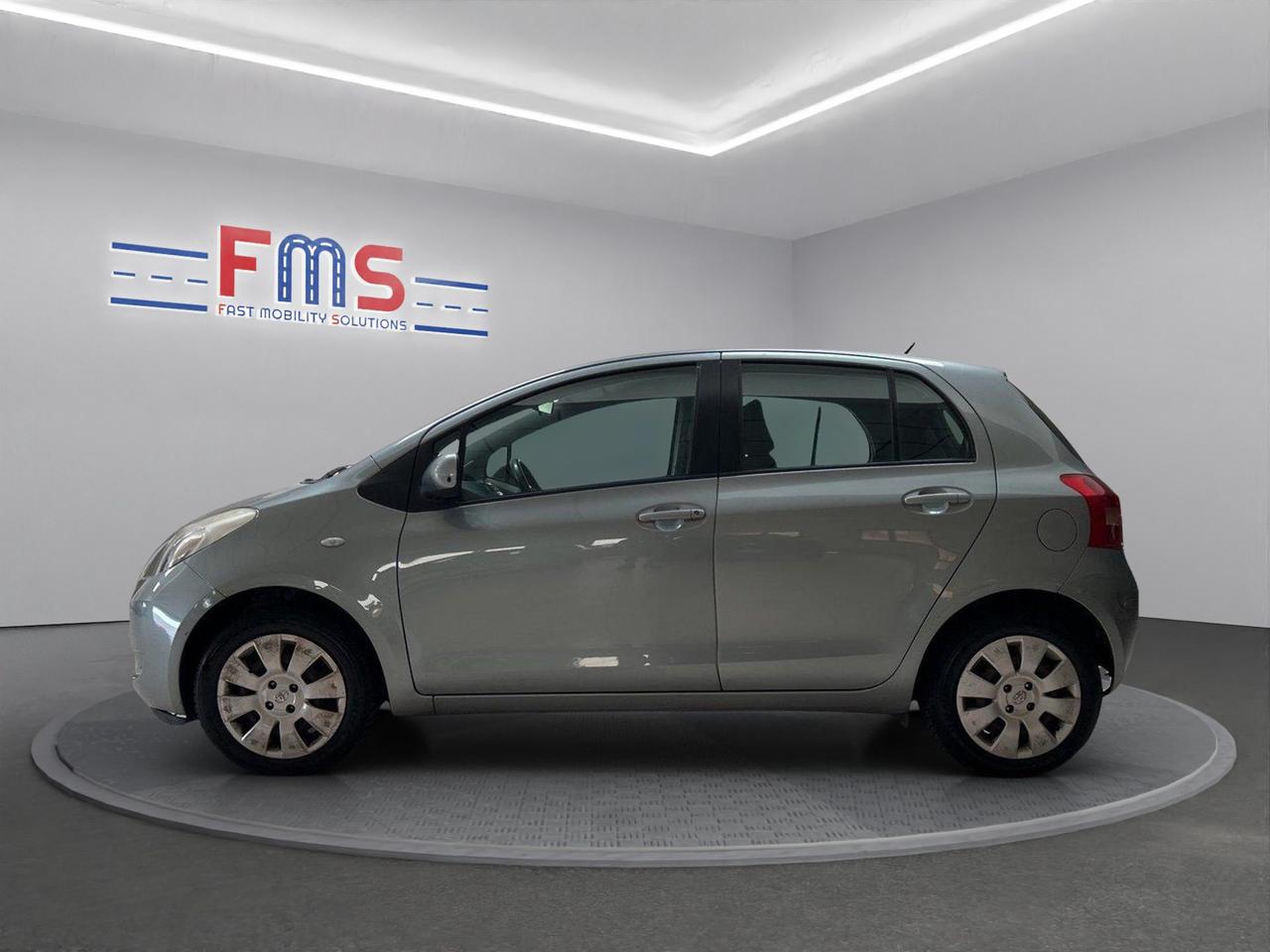 Toyota Yaris 5p 1.0 Sol
