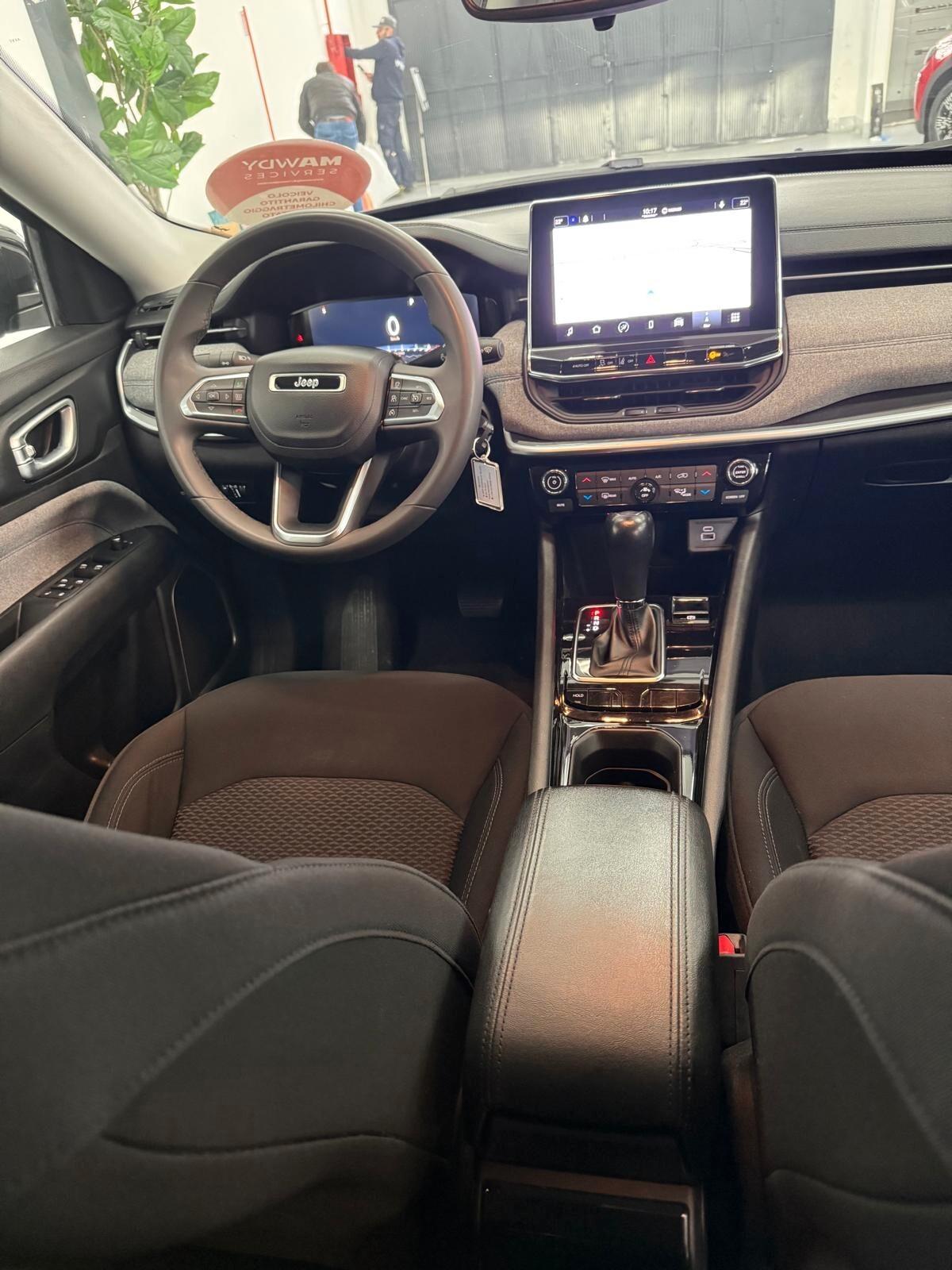 Jeep Compass 1.3 Turbo T4 2WD Business