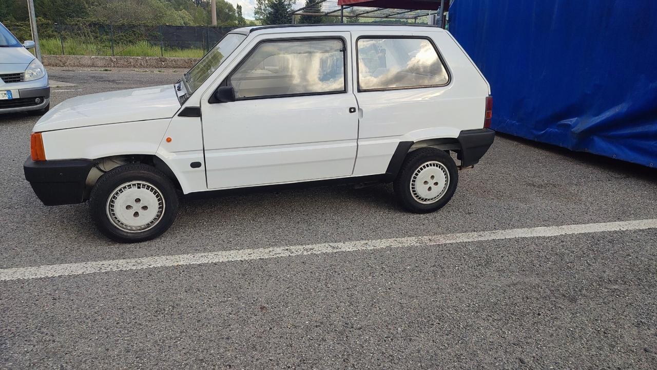 FIAT PANDA 750 FIRE