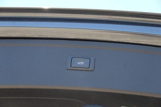 AUDI Q5 40 TDI quattro S tronic S-line Uniprop. Iva esp.