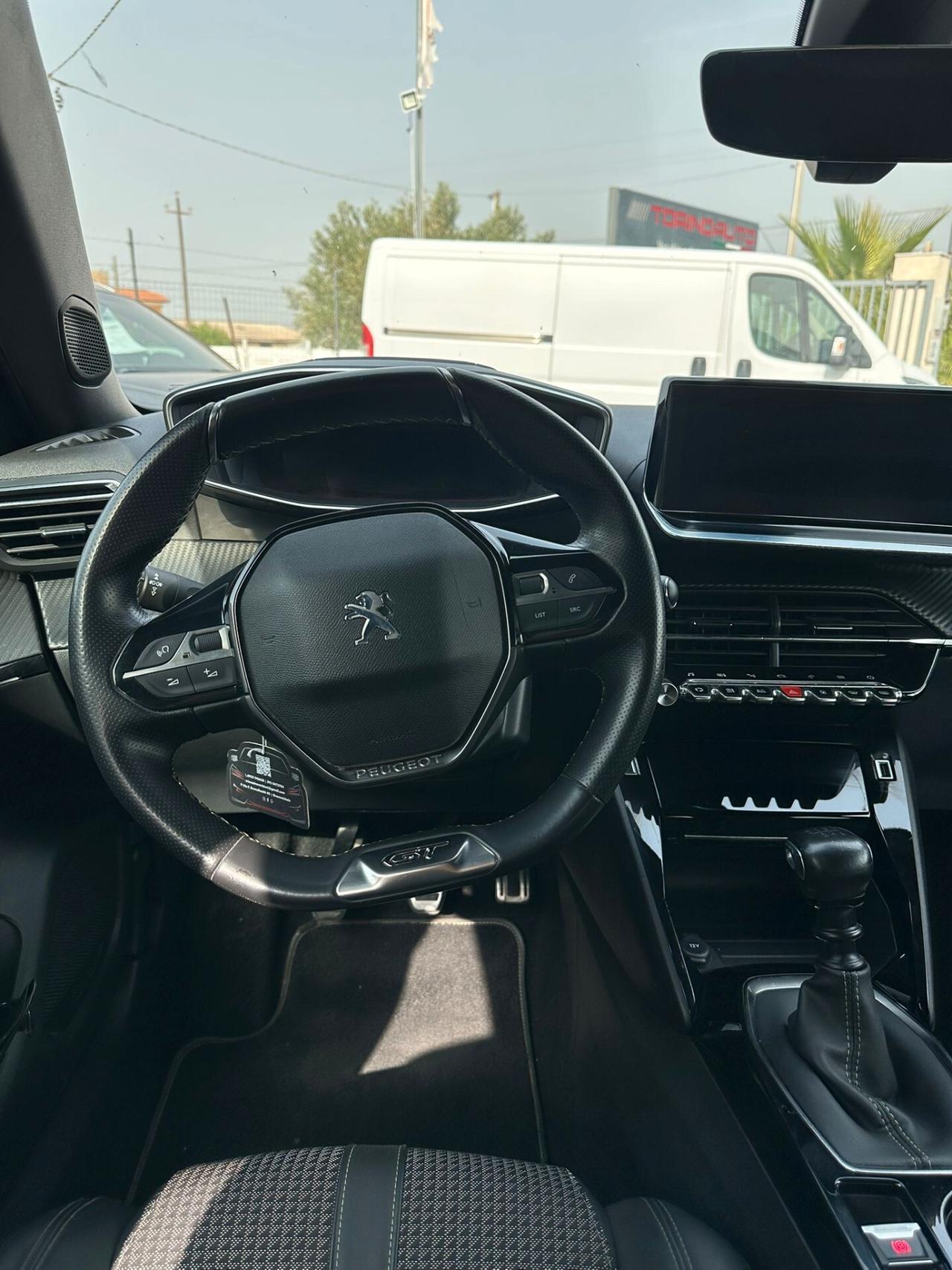 Peugeot 2008 GT Line 130cv Finanz. Senza Busta Paga