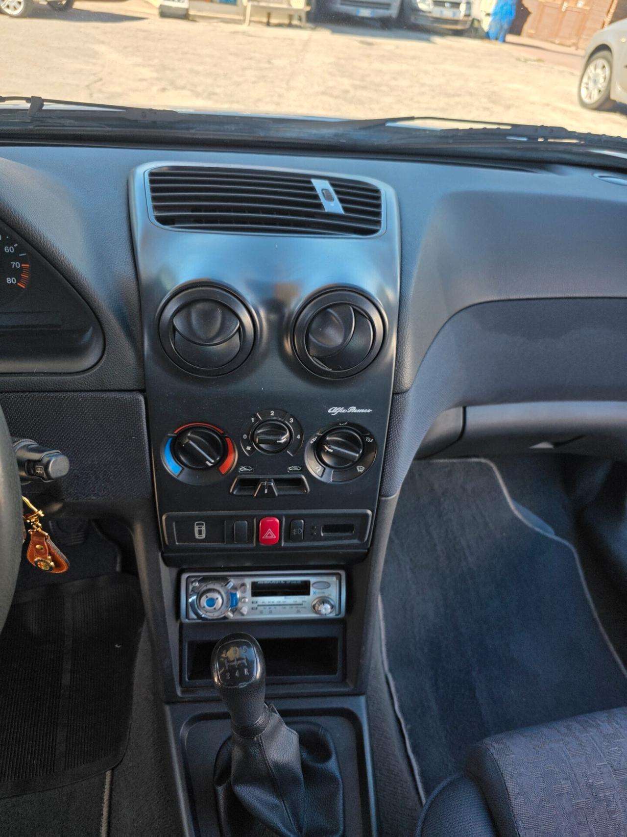 Alfa Romeo 146 1.4i 16V 103cv Twin Spark cat con 138.000km