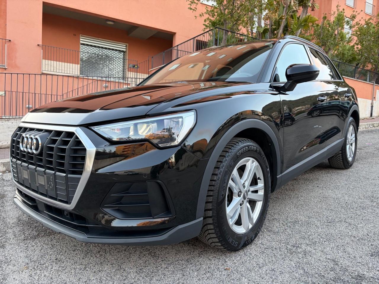 Audi Q3 35 TFSI unico proprietario!!!
