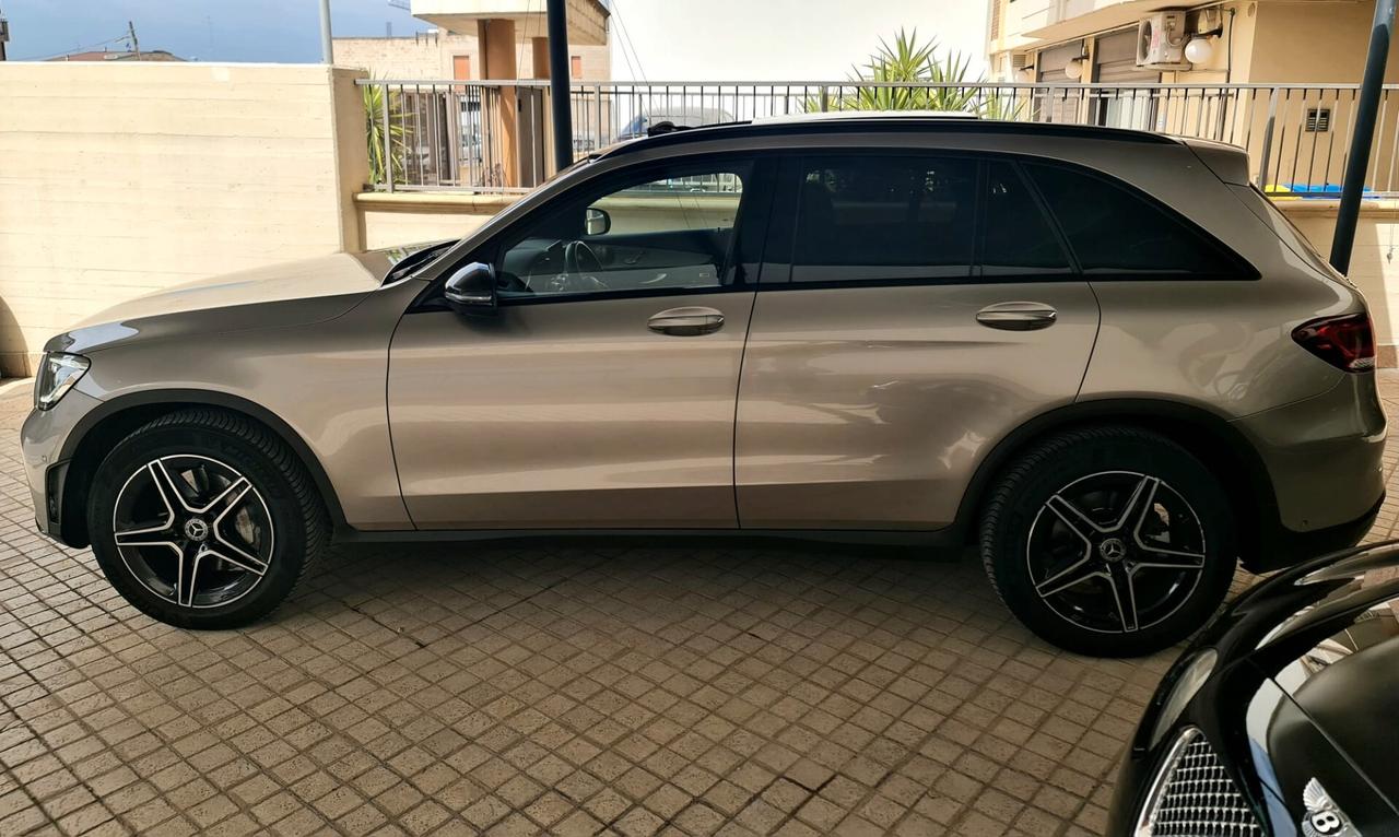 MERCEDES GLC 300d PREMIUM PLUS AMG 245cv