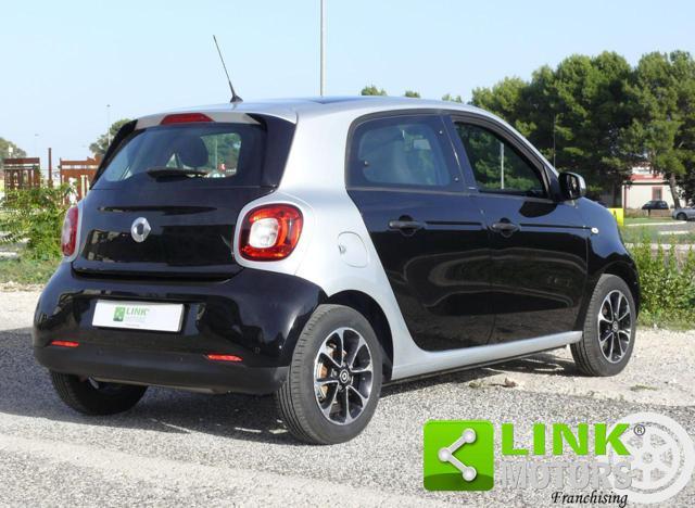 SMART ForFour 70 1.0 Passion