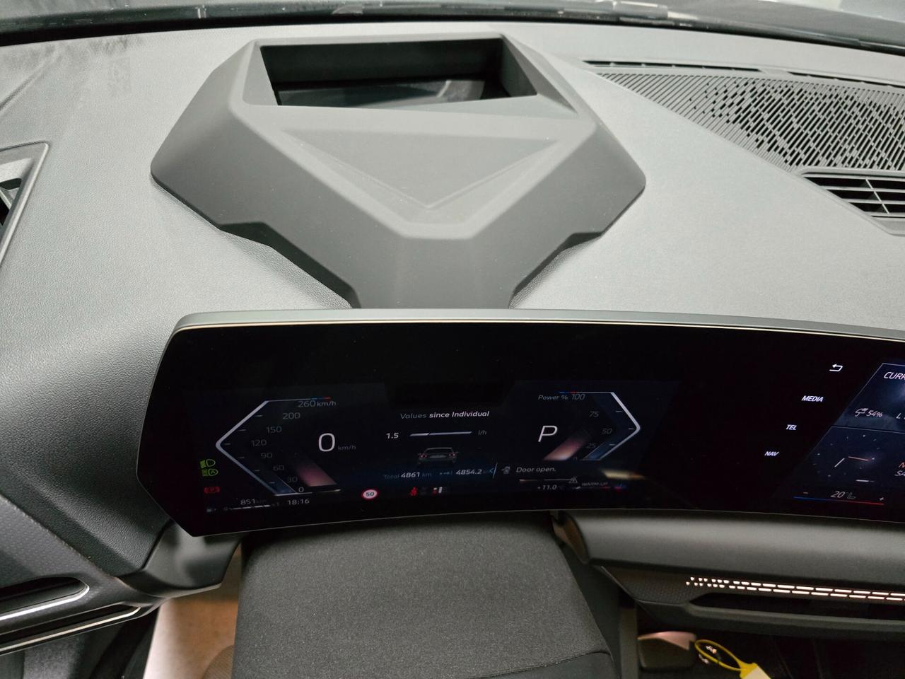 Bmw 118 118d 5p. MSport Pro (Head up-cam 360)