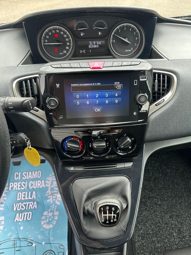 LANCIA Ypsilon 1.0 HYB 5 porte Gold