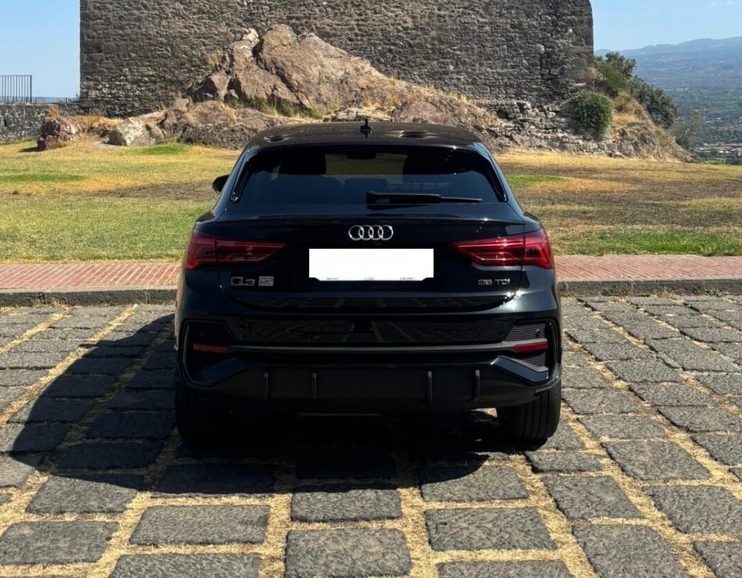 Audi Q3 Sportback 35 TDI S line