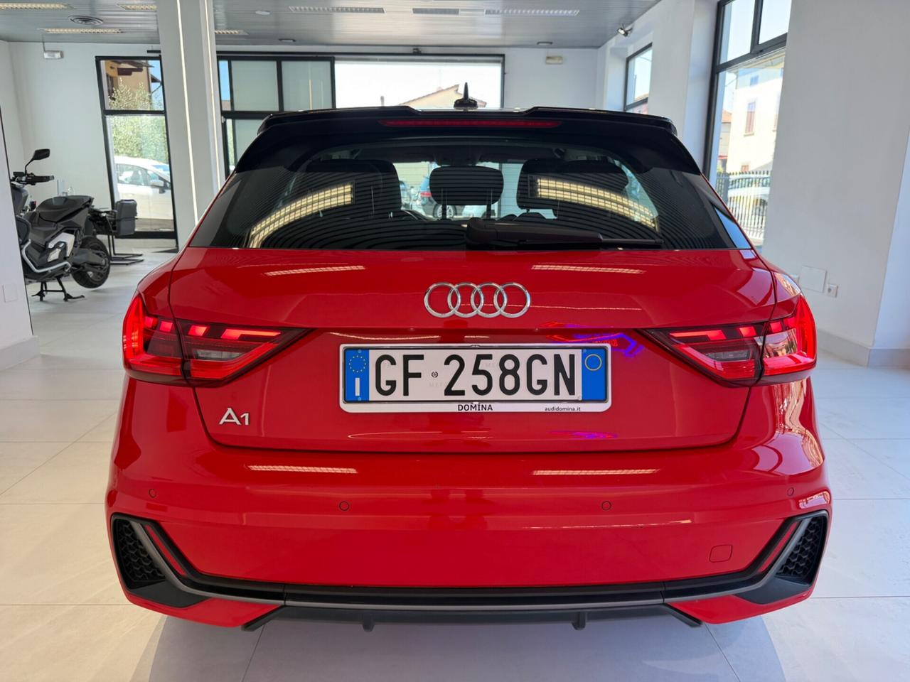 Audi A1 SPB 30 TFSI S line edition