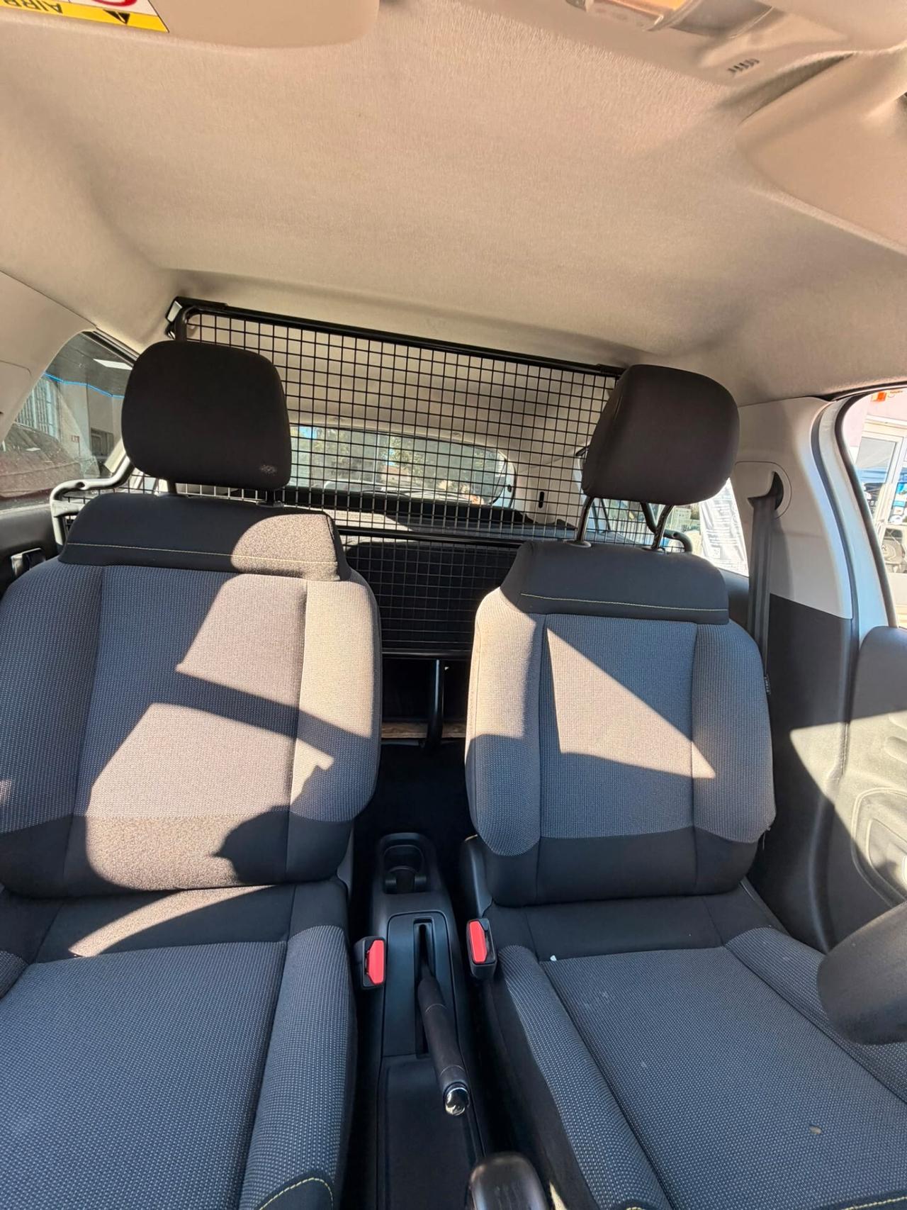 CITROËN C3 VAN 1.5 DIESEL – 75 kW – 2 POSTI