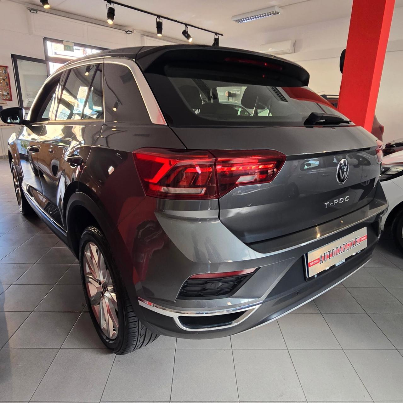 20.000 km - CAMBIO AUTOMATICO - Volkswagen T-Roc 1.5 TSI ACT DSG Advanced Technology
