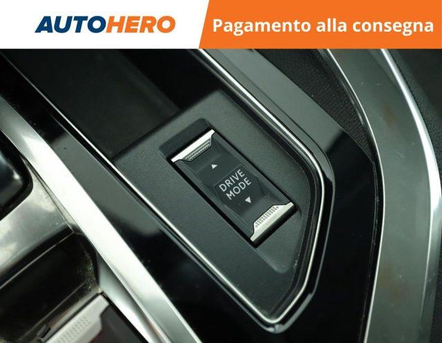 PEUGEOT 3008 Hybrid 225 e-EAT8 Allure