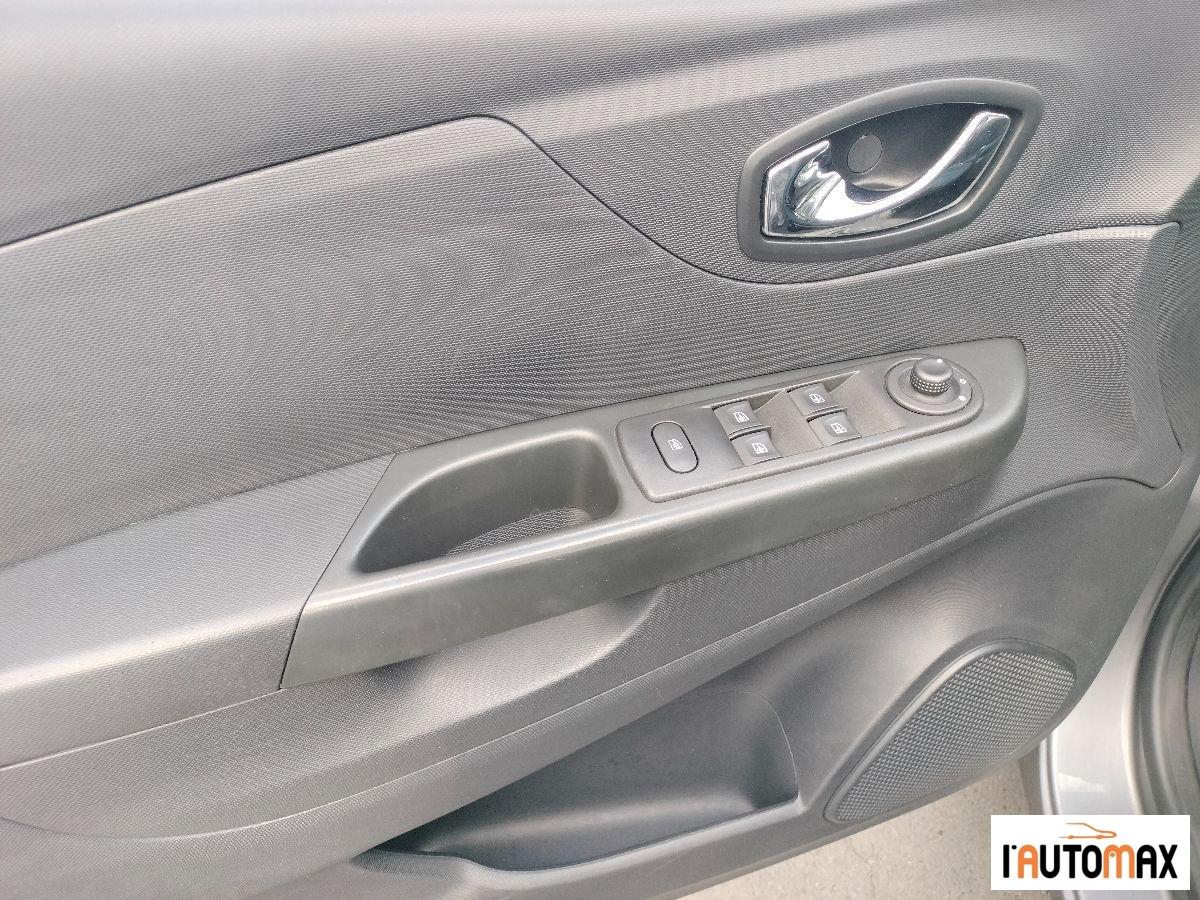 RENAULT - Captur 0.9 tce Live s&s 90cv