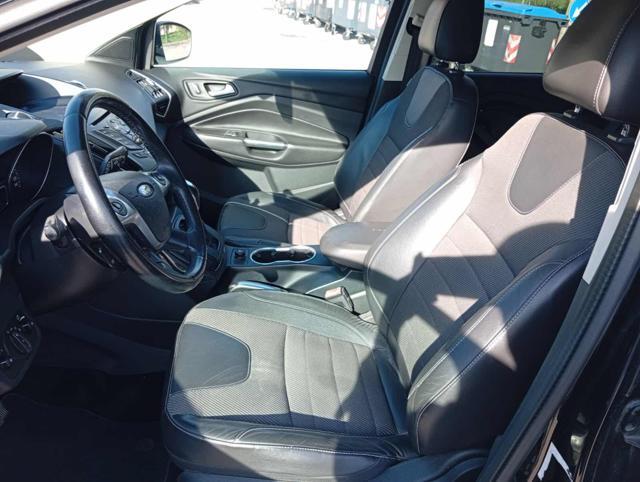 FORD Kuga 2.0 TDCI 150 CV S&S 4WD Powershift Titanium