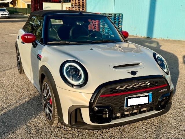 Mini Cabrio 2.0 John Cooper Works JCW